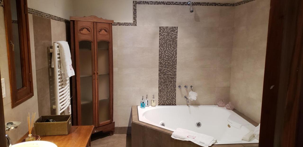 La Josefina Hotel Boutique โอลาวาเรีย ภายนอก รูปภาพ